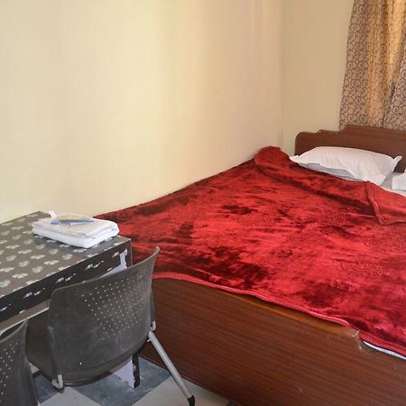 Hotel Vaibhav Raxaul エクステリア 写真